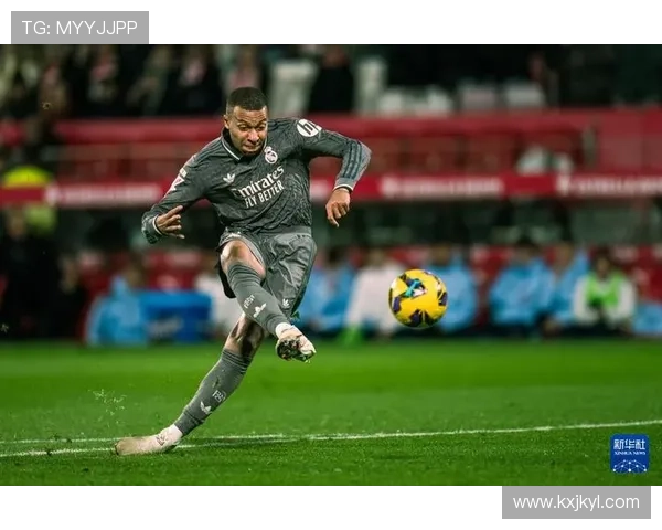 维尼修斯传射贝林厄姆双响 皇马四球大胜赫罗纳迎连胜