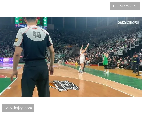 威尔斯绝平三分领衔CBA季后赛四强决战五大精彩瞬间