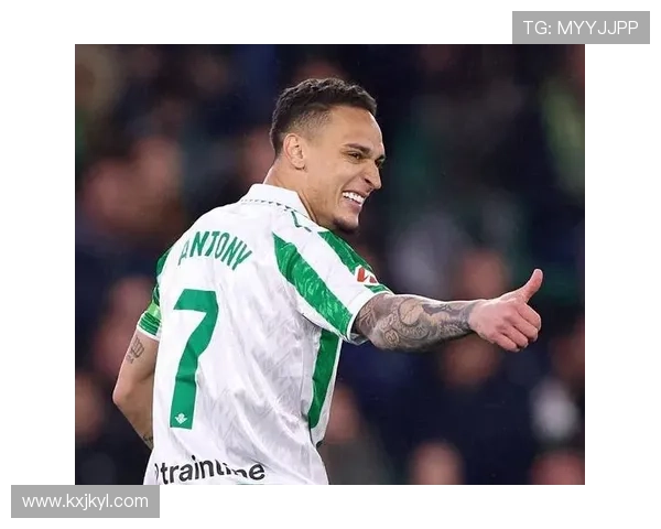 安东尼将在巴西大奖赛中穿F1联名战靴展现风采