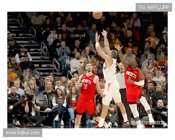 外线双星闪耀狄龙三分全中阿伦稳健发挥助力球队上半场表现